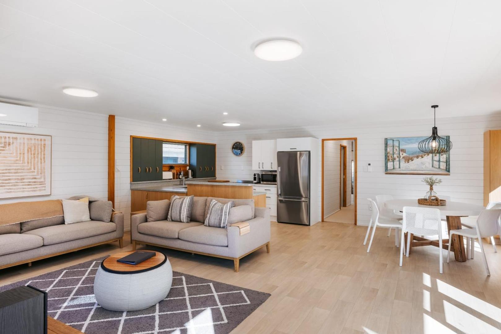 The Iconic Kiwi Bach, Full Site Downtown Mount Βίλα Mount Maunganui Εξωτερικό φωτογραφία